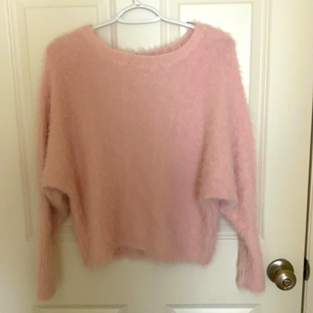 Jessica Simpson sweater